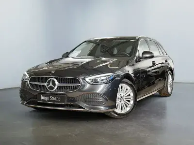 Gebraucht Mercedes C300 Avantgarde 265 PS (194 kW) 2023 Grau Limousine
