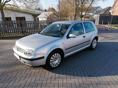 Gebraucht VW Golf IV Edition 105 PS (77 kW) 2000 Silber Limousine