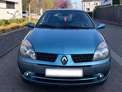 Gebraucht Renault Clio II 75 PS (55 kW) 2003 Blau Kleinwagen