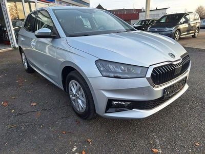 Neu Skoda Fabia 116 PS (85 kW) 2025 Silber Limousine