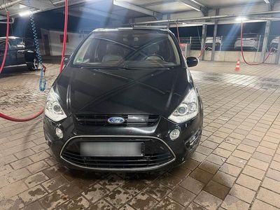 Gebraucht Ford S-MAX S 200 PS (147 kW) 2014 Schwarz Van / Kleinbus