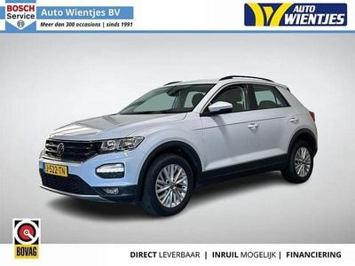 Second-hand VW T-Roc Style 116 CP (85 kW) 2020 Alb SUV
