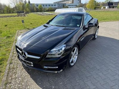 Gebraucht Mercedes SLK200 AMG 184 PS (135 kW) 2011 Schwarz Cabrio