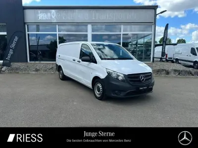 Gebraucht Mercedes Vito 163 PS (119 kW) 2024 Arktikweiß Van