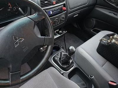 Silber Gebraucht 2003 Mitsubishi Space Star Kleinwagen | 850 €