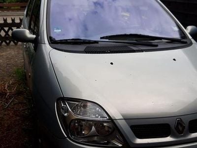 Usata Renault Clio II 107 CV (78 kW) 2001 Grigio Utilitaria