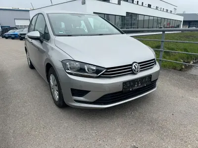 Gebraucht VW Golf Sportsvan Comfortline 125 PS (91 kW) 2014 Silber Van / Kleinbus
