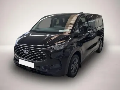 Gebraucht Ford Tourneo Custom Titanium 150 PS (110 kW) 2026 Manufacturer Van