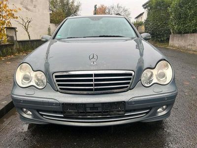 Mercedes C200