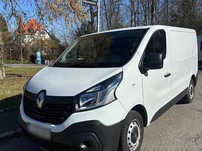 Gebraucht Renault Trafic 121 PS (88 kW) 2019 Weiß Van / Kleinbus