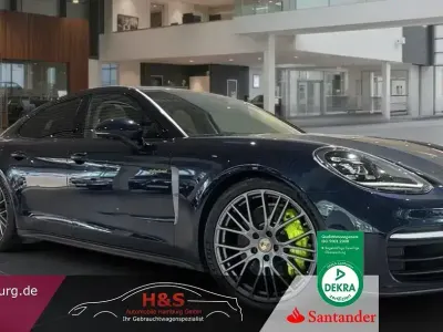 Gebraucht Porsche Panamera 4 E-Hybrid Platinum Edition 136 PS (100 kW) 2022 Blau Kleinwagen