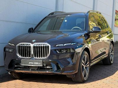 Gebraucht BMW X7 M Sport 340 PS (250 kW) 2025 Schwarz SUV