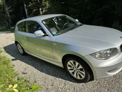 Gebraucht BMW 116 116 PS (85 kW) 2010 Silber Kleinwagen
