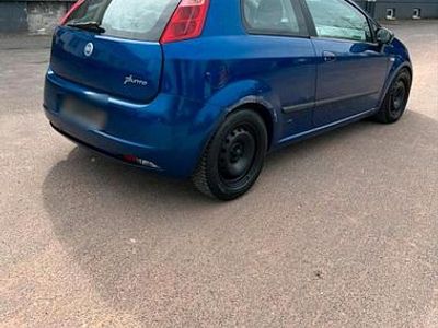 Gebraucht Fiat Punto 86 PS (63 kW) 2006 Blau Kleinwagen