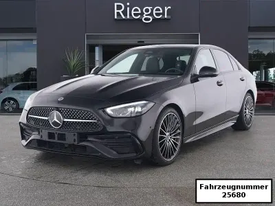 Gebraucht Mercedes C200 AMG 163 PS (119 kW) 2025 Schwarz Limousine