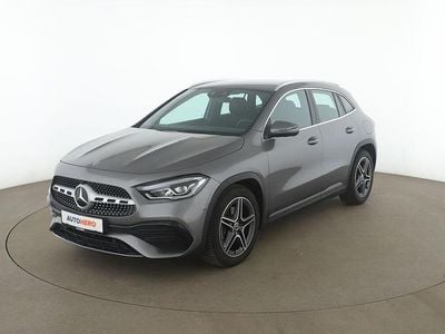 Grau Gebraucht 2020 Mercedes GLA200 AMG line SUV | 33.700 € (Fairer Preis)