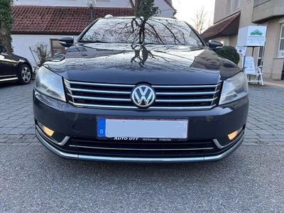 Gebraucht VW Passat Highline 140 PS (102 kW) 2012 Grau Kombi