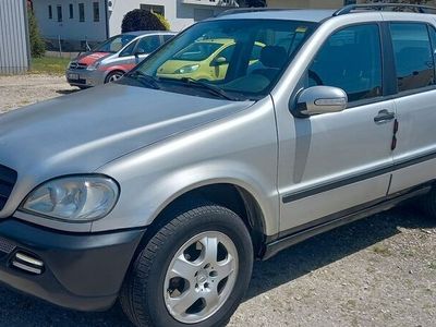 Mercedes ML270