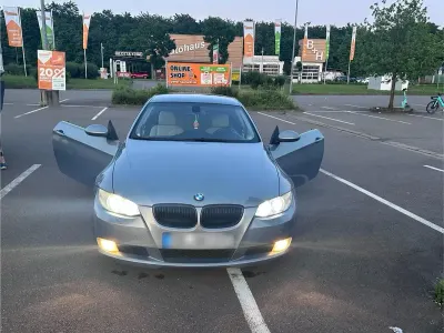 Gebraucht BMW 325 218 PS (160 kW) 2007 Grau Coupé