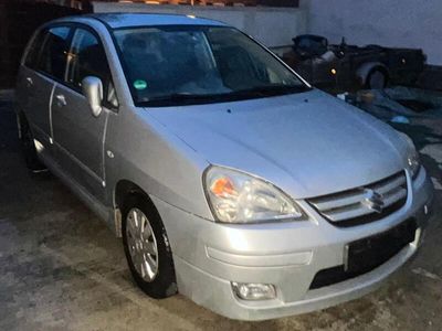 Suzuki Liana