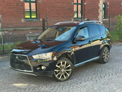 Gebraucht Mitsubishi Outlander 170 PS (125 kW) 2010 Schwarz SUV
