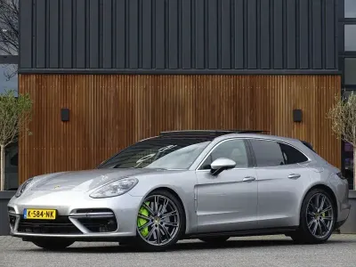 Gebraucht Porsche Panamera Turbo Sport Turismo Sport Turismo 680 PS (500 kW) 2020 Grau Kombi
