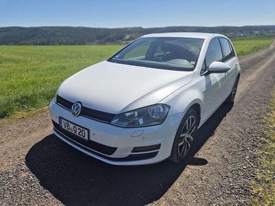 Usata VW Golf VII Comfortline 105 CV (77 kW) 2014 Bianco Berlina