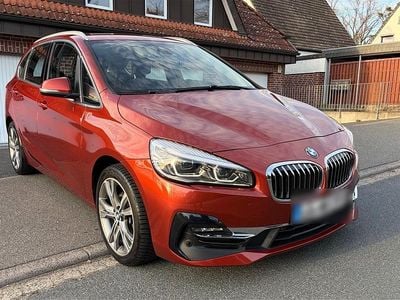 Occasion BMW 218 Luxury Line 140 PK (102 kW) 2019 Oranje Stationwagen