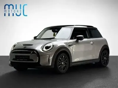Gebraucht Mini Cooper SE Classic 135 kW (184 PS) 2023 Melting silver iii Kleinwagen