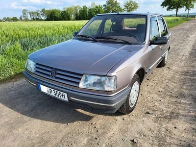 Gebraucht Peugeot 309 98 PS (72 kW) 1991 Braun Kleinwagen