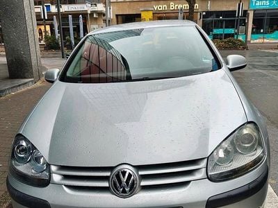 VW Golf V