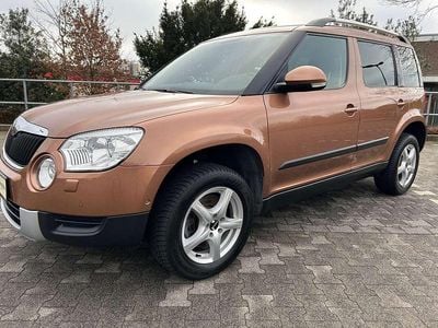 Orange metallic Gebraucht 2012 Skoda Yeti Plus Edition SUV | 9.800 € (Teuer)