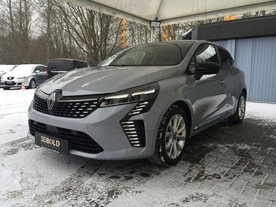 Grau Gebraucht 2024 Renault Clio V Evolution Limousine | 21.780 € (Fairer Preis)