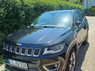 Gebraucht Jeep Compass Limited 140 PS (102 kW) 2019 Schwarz SUV
