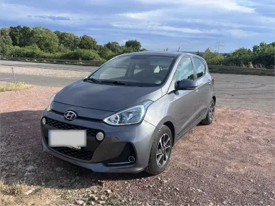 Gebraucht Hyundai i10 Style 87 PS (63 kW) 2018 Andere farben Kleinwagen