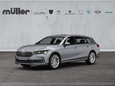 Silber Neu 2025 Skoda Superb SportLine Kombi | 66.330 €