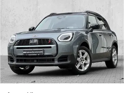 Usata Mini Countryman Classic 218 CV (160 kW) 2024 Verde SUV