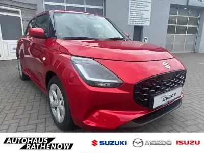 Ny Suzuki Swift Comfort 83 HK (61 kW) 2026 Rød Hatchback