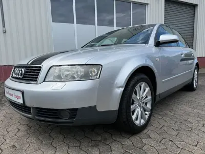 Gebraucht Audi A4 131 PS (96 kW) 2001 Silber Limousine