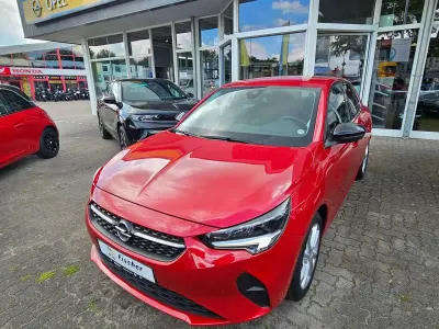 Gebraucht Opel Corsa Elegance 101 PS (74 kW) 2023 Chili rot/kardio rot Kleinwagen