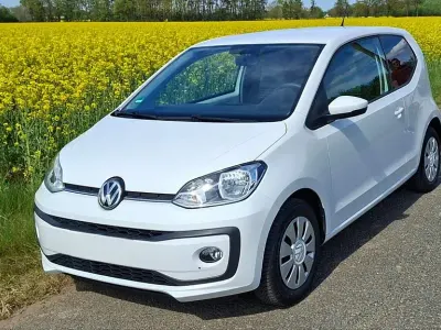 Usado VW up! 60 HP (44 kW) 2017 Branco Citadino