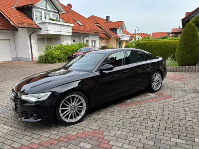 Gebraucht Audi A6 Ambiente 299 PS (219 kW) 2011 Schwarz Limousine