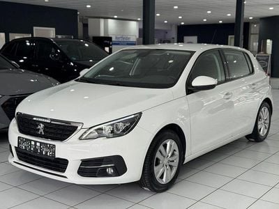 Second-hand Peugeot 308 Active 131 CP (96 kW) 2021 Alb Berlinǎ