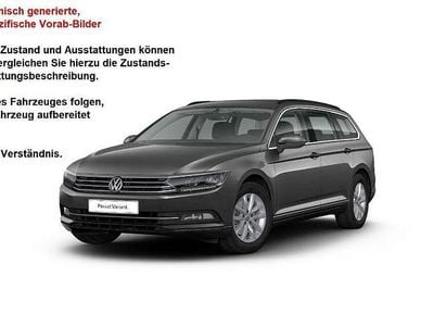 Gebraucht VW Passat Comfortline 150 PS (110 kW) 2018 Mangangrau metallic Kombi