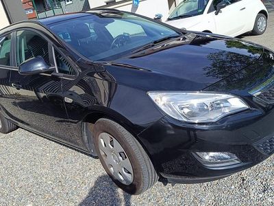 Gebraucht Opel Astra 120 PS (88 kW) 2012 Schwarz Kombi