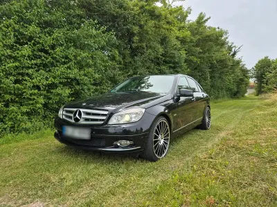 Gebraucht Mercedes C350 Avantgarde 292 PS (214 kW) 2009 Schwarz Limousine