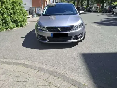Gebraucht Peugeot 308 SW Business-Line 131 PS (96 kW) 2016 Kombi