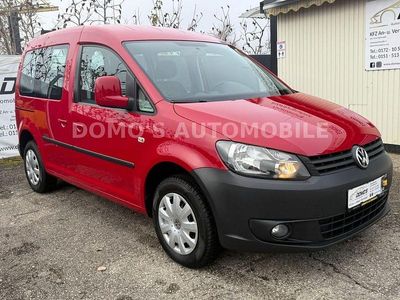Gebraucht VW Caddy Trendline 102 PS (75 kW) 2012 Rot Van / Kleinbus