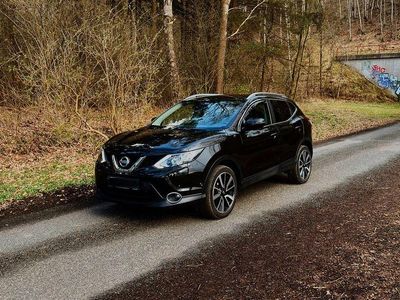 Gebraucht Nissan Qashqai Tekna 116 PS (85 kW) 2017 Schwarz SUV
