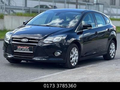 Usata Ford Focus Titanium 101 CV (74 kW) 2013 Nero Berlina